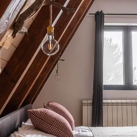 Vista Mountain House شاليه كوباونيك